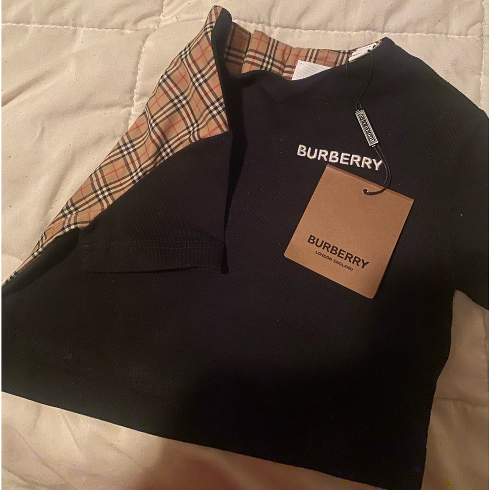 Kids clothing